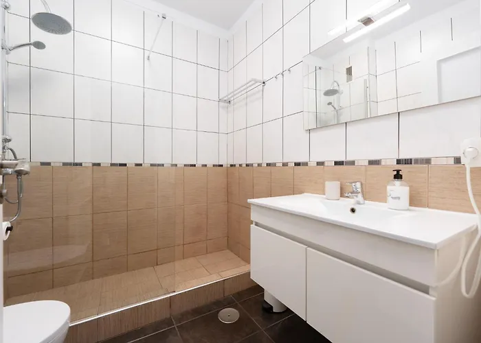 Clara Fanabe Apartment *